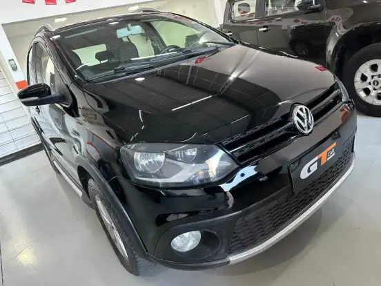 VOLKSWAGEN-FOX-1.6 MI 8V FLEX 4P MANUAL VOLKSWAGEN-FOX-2010