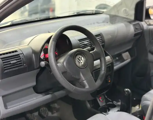 VOLKSWAGEN-FOX-1.6 MI PLUS 8V FLEX 4P MANUAL VOLKSWAGEN-FOX-2009