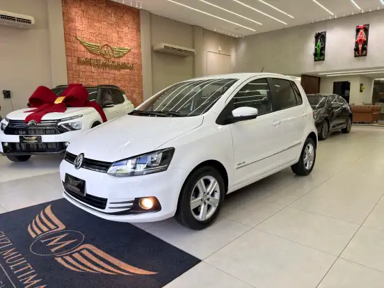 VOLKSWAGEN-FOX-1.6 MSI HIGHLINE 16V FLEX 4P MANUAL VOLKSWAGEN-FOX-2015