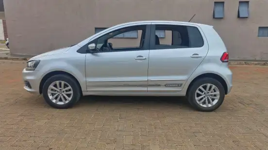 VOLKSWAGEN-FOX-1.6 MSI TOTAL FLEX CONNECT 4P MANUAL VOLKSWAGEN-FOX-2020