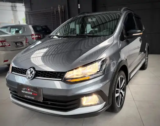 VOLKSWAGEN-FOX-2018