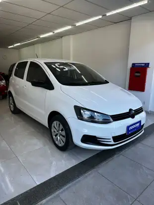 VOLKSWAGEN-FOX-2015