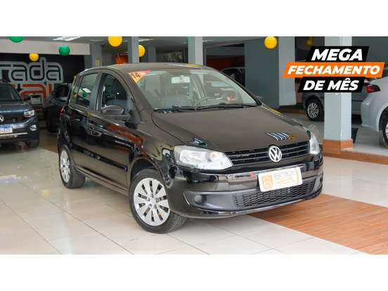 VOLKSWAGEN-FOX-1.0 MI 8V FLEX 4P MANUAL VOLKSWAGEN-FOX-2014