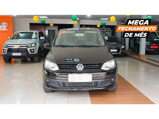 VOLKSWAGEN-FOX-1.0 MI 8V FLEX 4P MANUAL VOLKSWAGEN-FOX-2014