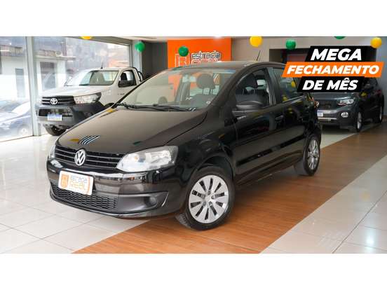 VOLKSWAGEN-FOX-2014