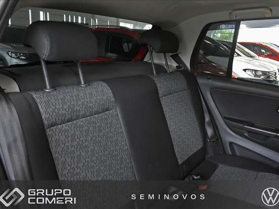 VOLKSWAGEN-FOX-1.0 MI 8V FLEX 4P MANUAL VOLKSWAGEN-FOX-2013