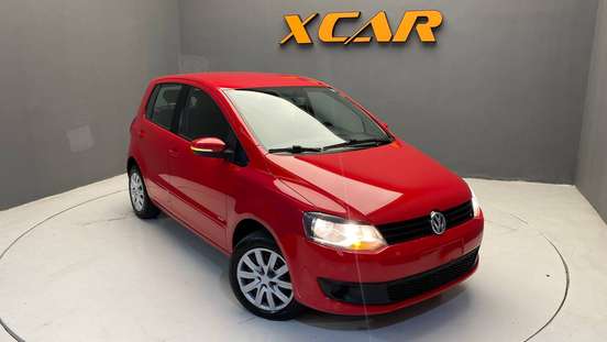 VOLKSWAGEN-FOX-2012