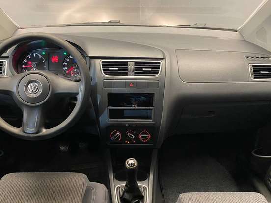 VOLKSWAGEN-FOX-1.0 MI 8V FLEX 4P MANUAL VOLKSWAGEN-FOX-2012