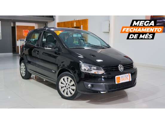 VOLKSWAGEN-FOX-1.0 MI 8V FLEX 4P MANUAL VOLKSWAGEN-FOX-2010