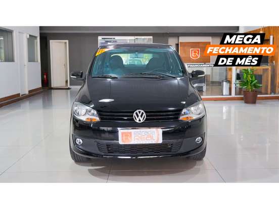 VOLKSWAGEN-FOX-1.0 MI 8V FLEX 4P MANUAL VOLKSWAGEN-FOX-2010