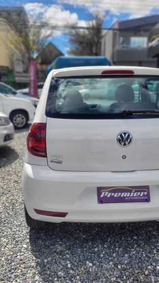 VOLKSWAGEN-FOX-2010