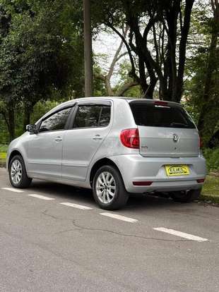 VOLKSWAGEN-FOX-2013