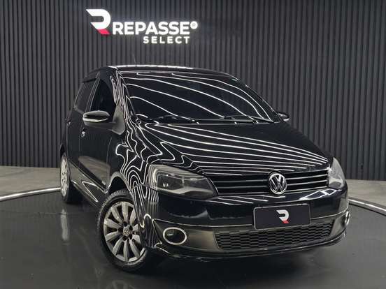 VOLKSWAGEN-FOX-2011