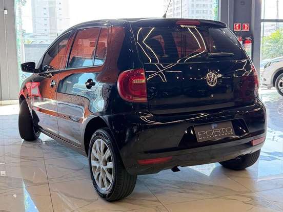 VOLKSWAGEN-FOX-1.6 MI 8V FLEX 4P MANUAL VOLKSWAGEN-FOX-2010