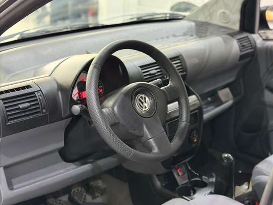 VOLKSWAGEN-FOX-1.6 MI PLUS 8V FLEX 4P MANUAL VOLKSWAGEN-FOX-2009