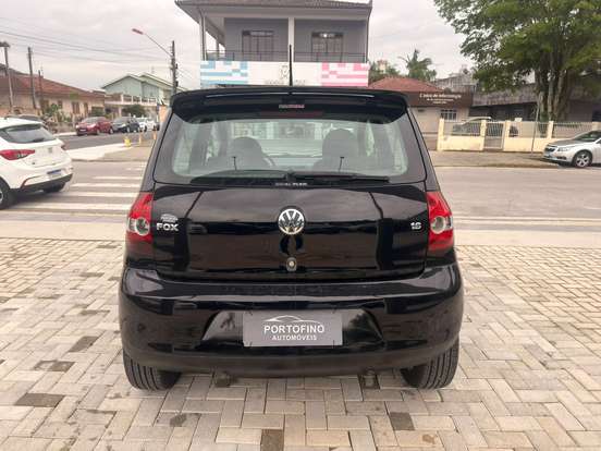 VOLKSWAGEN-FOX-1.6 MI PLUS 8V FLEX 4P MANUAL VOLKSWAGEN-FOX-2009