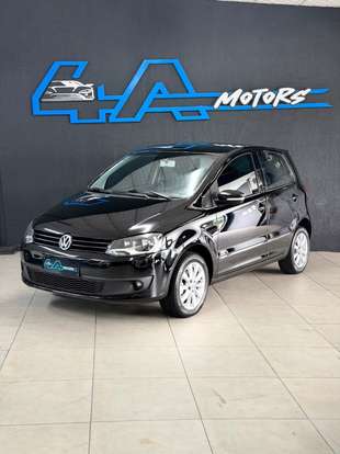 VOLKSWAGEN-FOX-2010