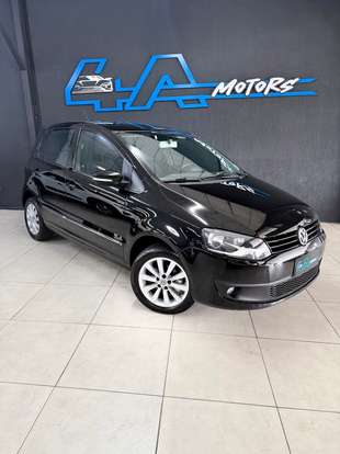 VOLKSWAGEN-FOX-2010
