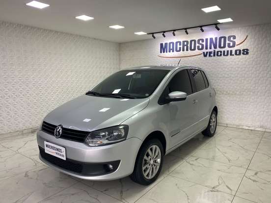 VOLKSWAGEN-FOX-2013