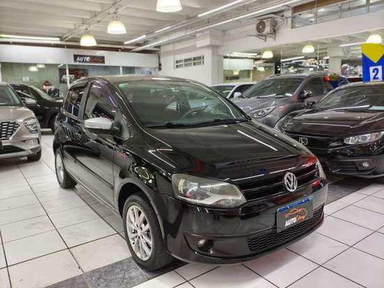 VOLKSWAGEN-FOX-1.6 MI ROCK IN RIO 8V FLEX 4P MANUAL VOLKSWAGEN-FOX-2013