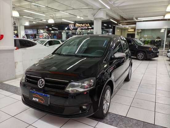 VOLKSWAGEN-FOX-2013