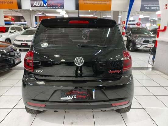 VOLKSWAGEN-FOX-2013
