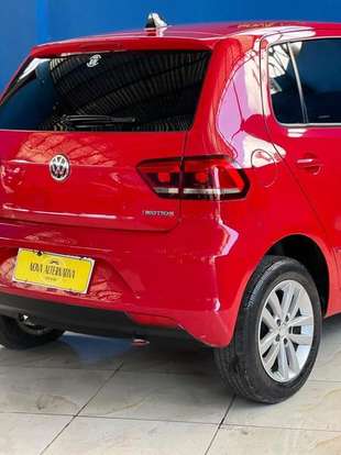 VOLKSWAGEN-FOX-2019