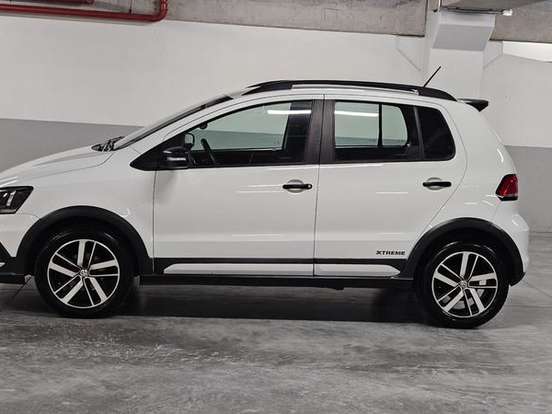 VOLKSWAGEN-FOX-1.6 MSI TOTAL FLEX CONNECT 4P I-MOTION VOLKSWAGEN-FOX-2019