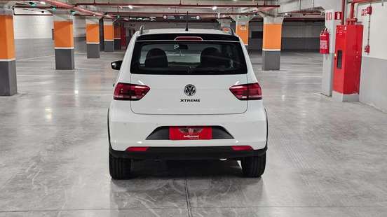 VOLKSWAGEN-FOX-2019