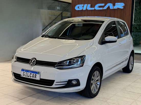 VOLKSWAGEN-FOX-2018