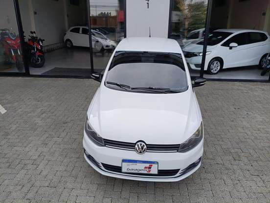 VOLKSWAGEN-FOX-2019