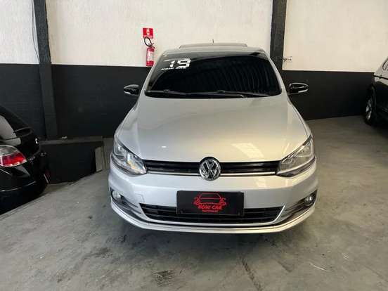 VOLKSWAGEN-FOX-2018