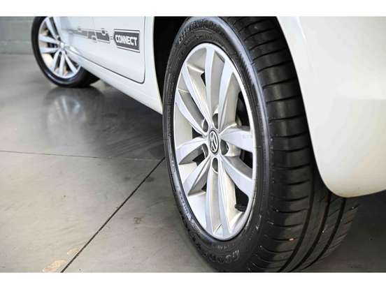 VOLKSWAGEN-FOX-1.6 MSI TOTAL FLEX CONNECT 4P MANUAL VOLKSWAGEN-FOX-2019