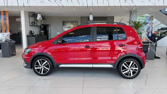VOLKSWAGEN-FOX-2018