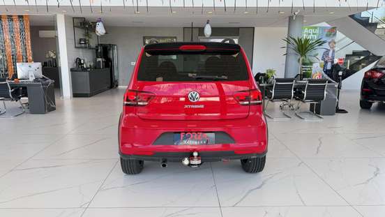 VOLKSWAGEN-FOX-2018