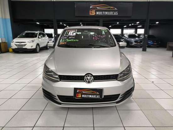 VOLKSWAGEN-FOX-2015