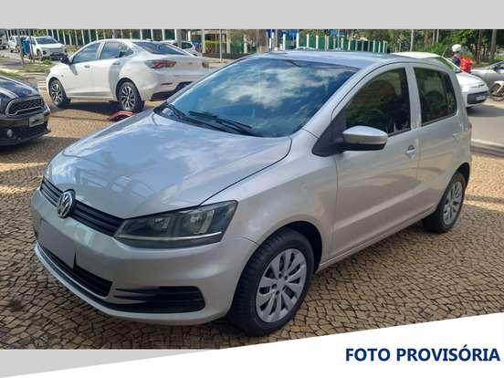 VOLKSWAGEN-FOX-2016