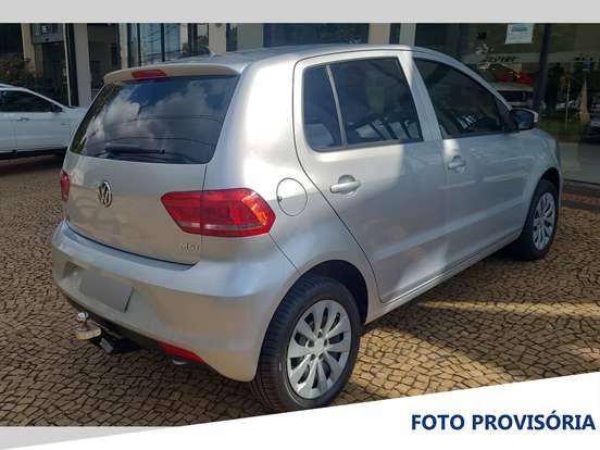 VOLKSWAGEN-FOX-2016