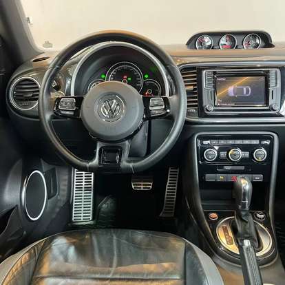VOLKSWAGEN-FUSCA-2013