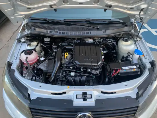 VOLKSWAGEN-GOL-2022