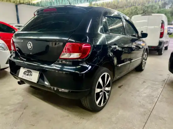 VOLKSWAGEN-GOL-1.0 MI 8V FLEX 4P MANUAL G.IV VOLKSWAGEN-GOL-2009