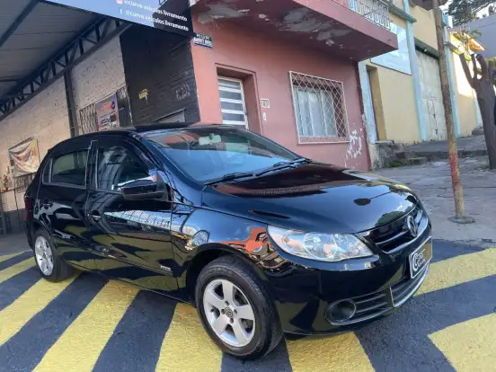 VOLKSWAGEN-GOL-1.0 MI 8V FLEX 4P MANUAL G.V VOLKSWAGEN-GOL-2009