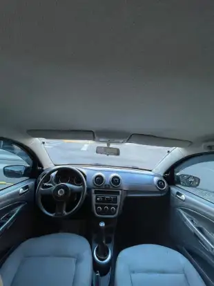 VOLKSWAGEN-GOL-1.0 MI 8V FLEX 4P MANUAL G.V VOLKSWAGEN-GOL-2009