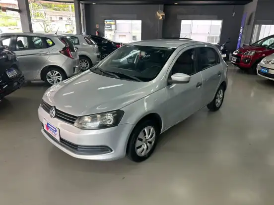 VOLKSWAGEN-GOL-2013