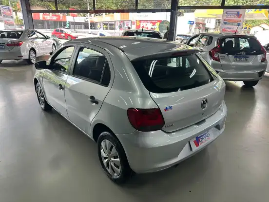 VOLKSWAGEN-GOL-2013