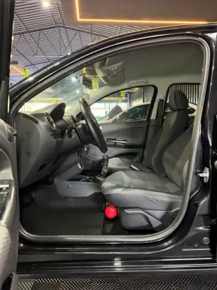 VOLKSWAGEN-GOL-2012
