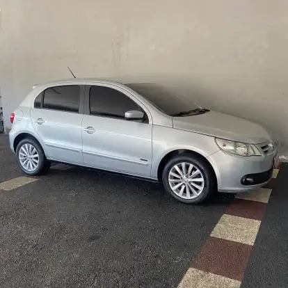 VOLKSWAGEN-GOL-2009