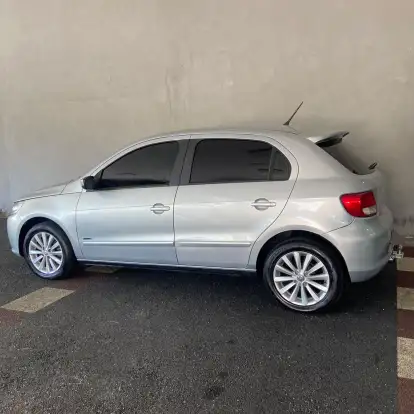 VOLKSWAGEN-GOL-2009