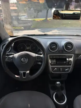VOLKSWAGEN-GOL-1.6 MI HIGHLINE 8V FLEX 4P MANUAL VOLKSWAGEN-GOL-2013