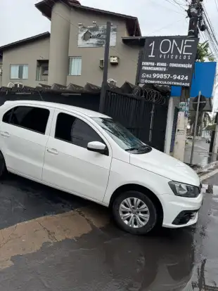 VOLKSWAGEN-GOL-2017